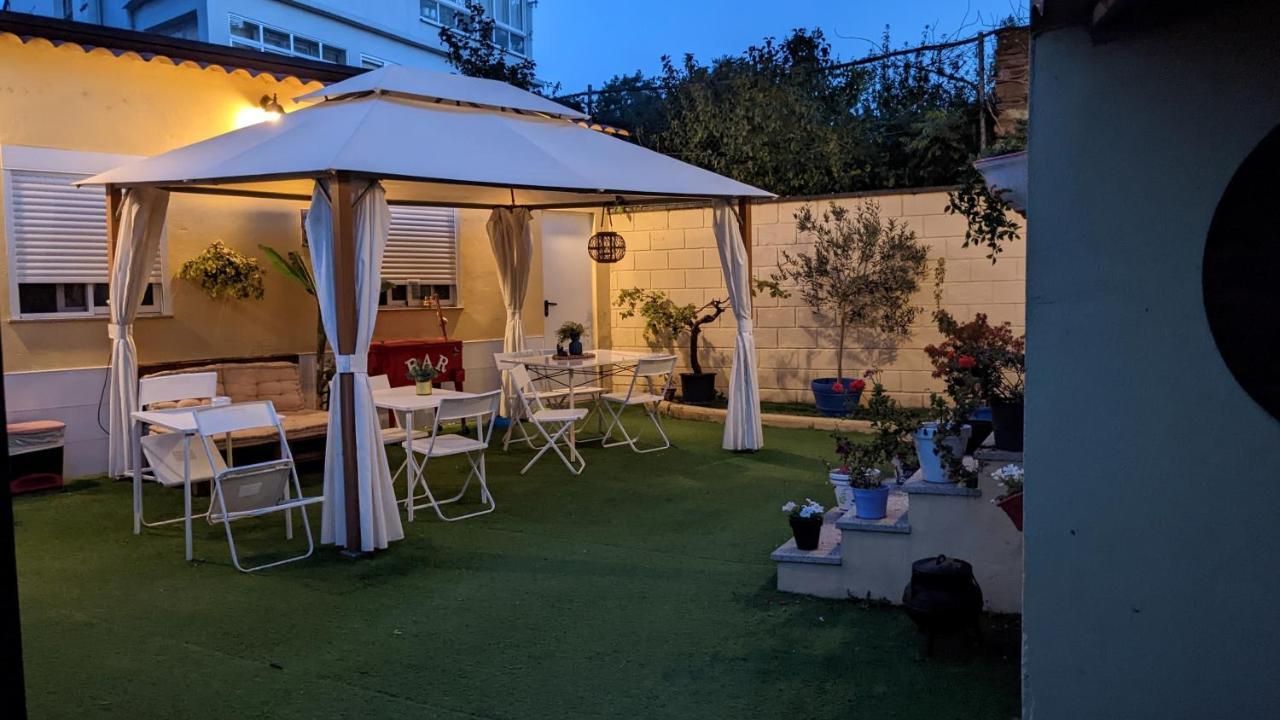 Sleeping Sarria Hotel Exterior photo