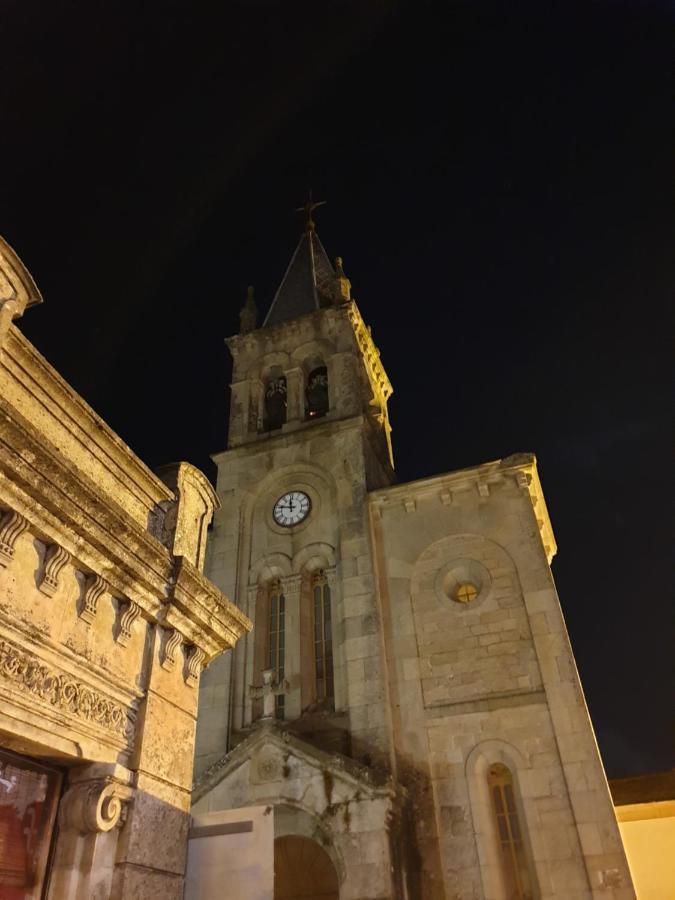Sleeping Sarria Hotel Exterior photo